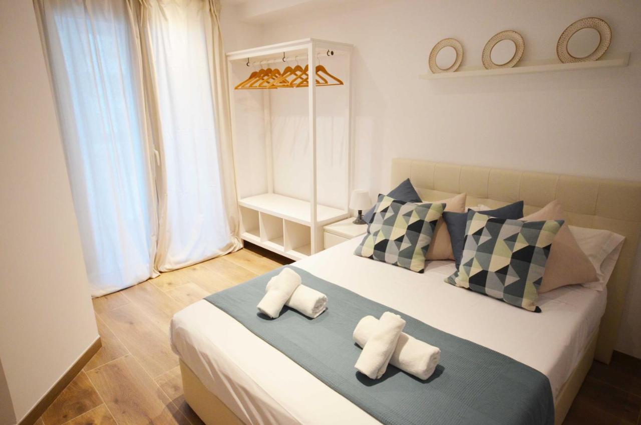 Golive Deluxe Apartman Cambrils Kültér fotó